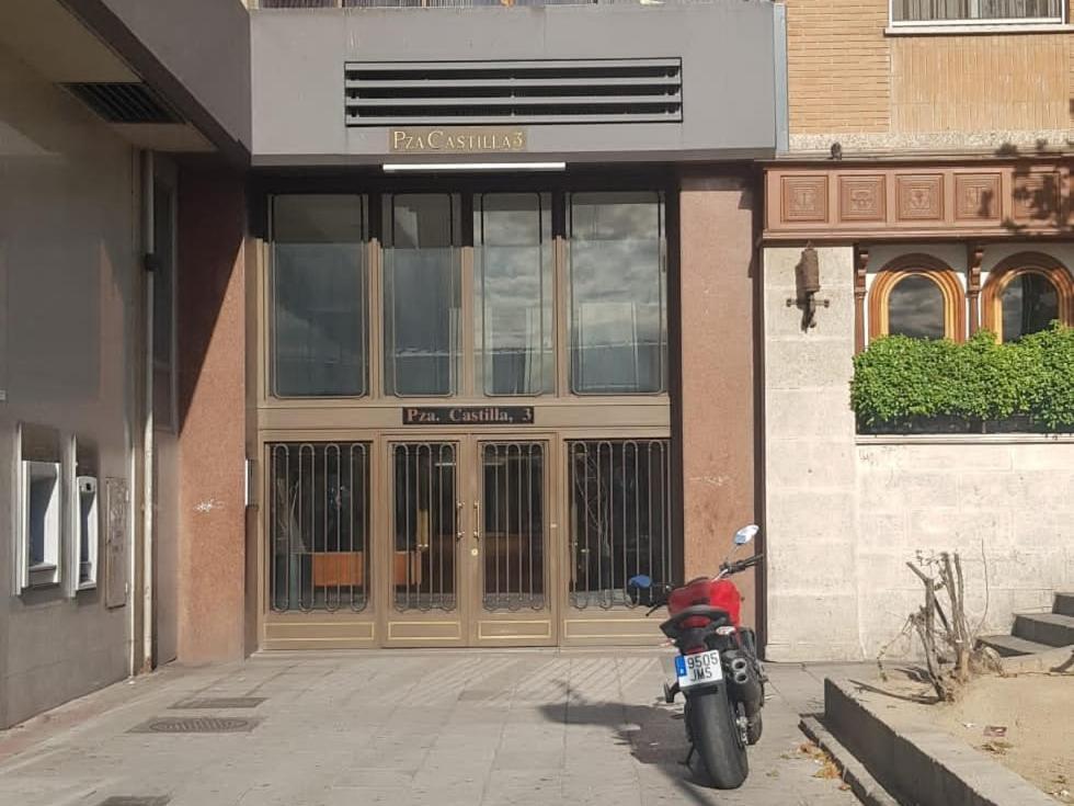 Nirvana Madri Exterior foto